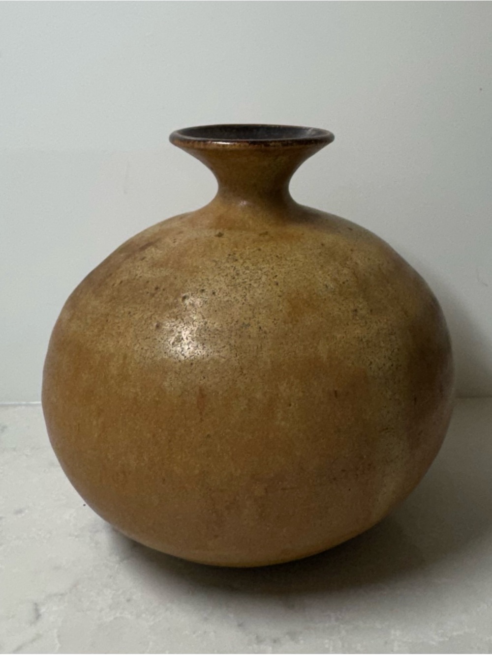 Round Ceramic Vase in Warm Ochre